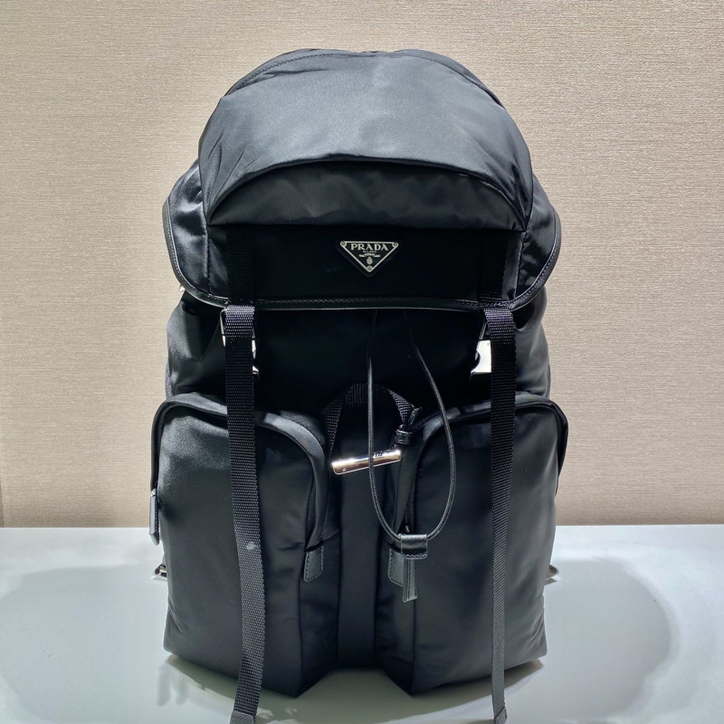 Pra*a backpacks